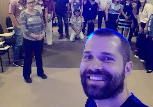 Palesta sobre Empreendedorismo Social e Modelo de Negócio Sustentável para produtores rurais do Miringuava. Cliente: Locavorista - PR.